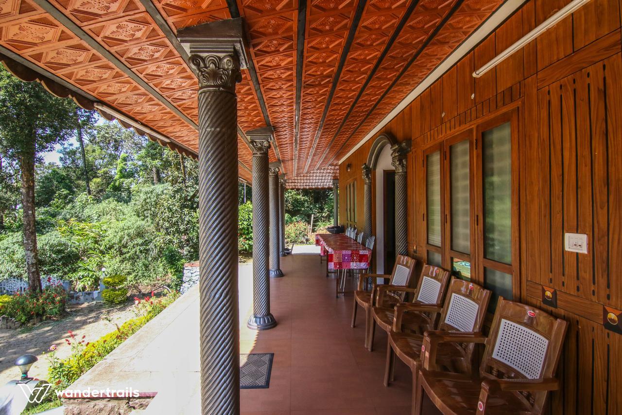 APARTMENT ALLENS 5 BEDROOM COTTAGE - A WANDERTRAILS STAY, MUNNAR